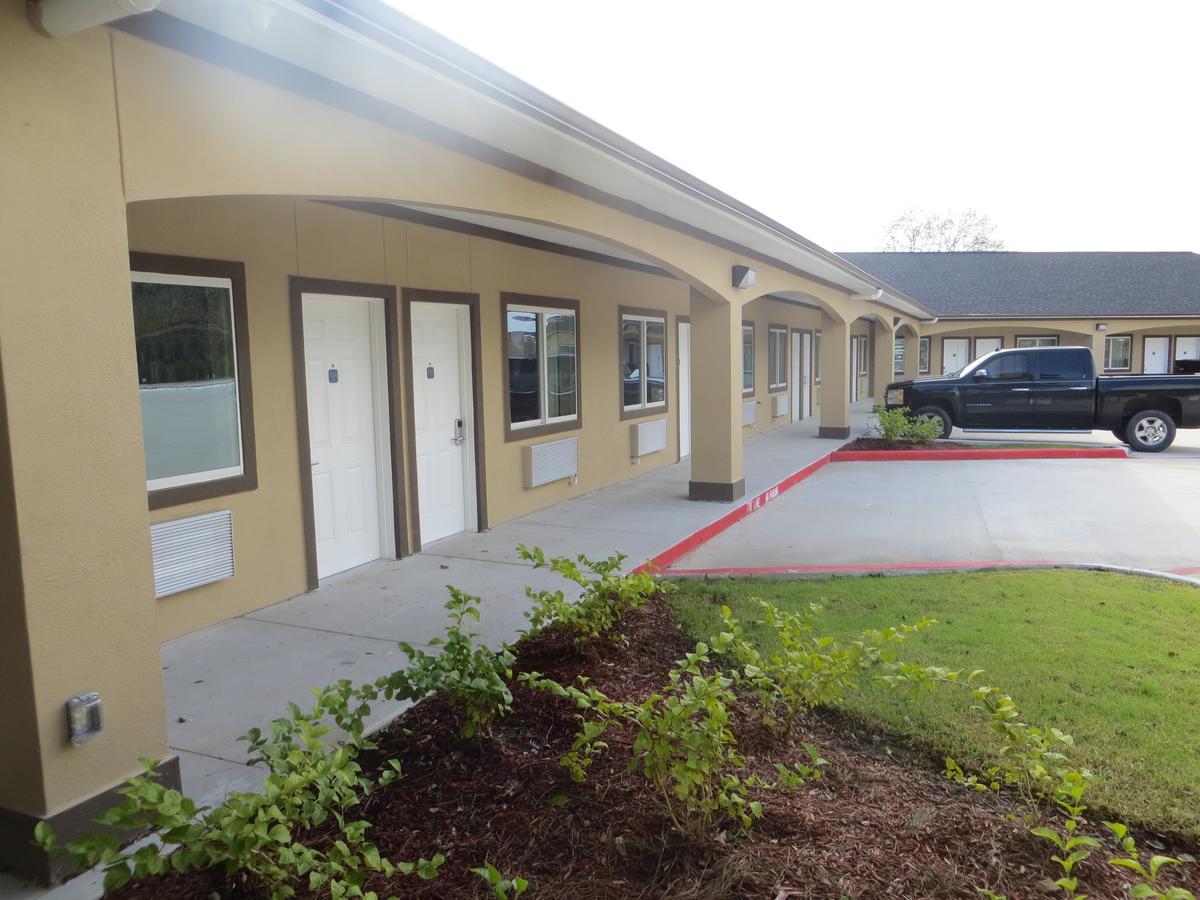 Scottish Inn & Suites Baytown Eksteriør bilde